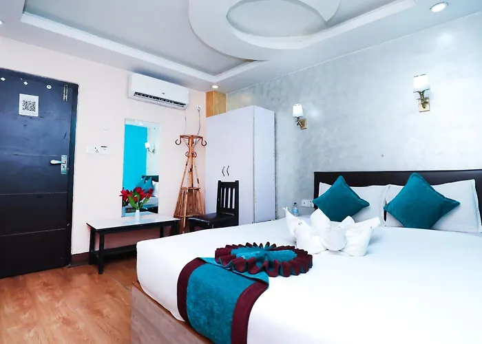 R Valley View And Family Restaurant Pvt Ltd Hotel 2*