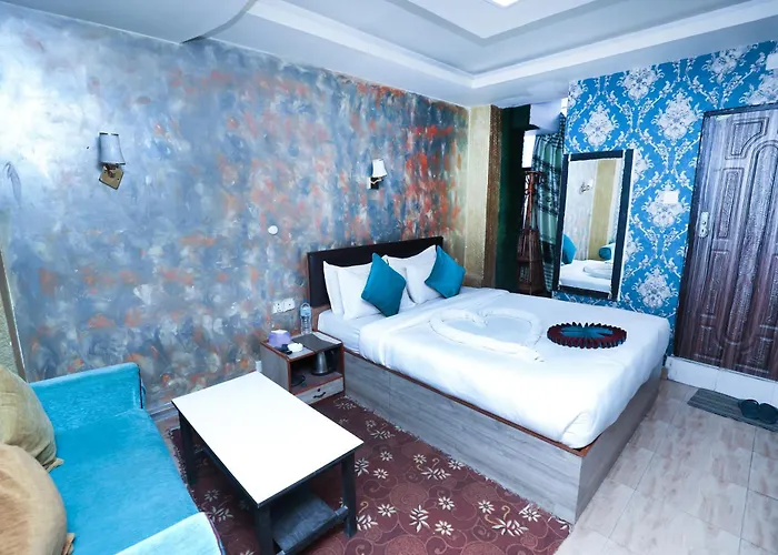 R Valley View And Family Restaurant Pvt Ltd 2*