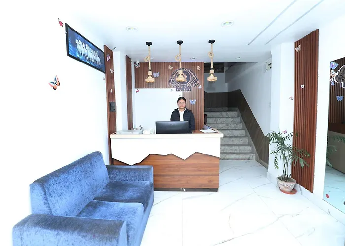 R Valley View And Family Restaurant Pvt Ltd Hotel Kathmandu
