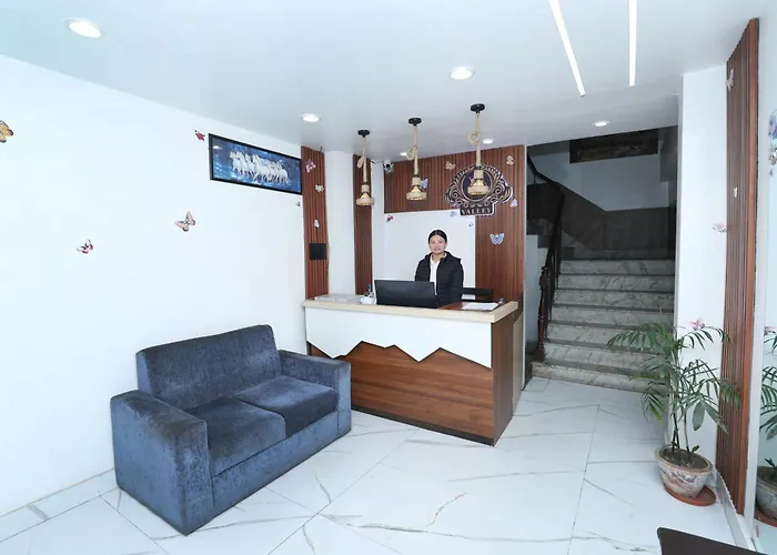 R Valley View And Family Restaurant Pvt Ltd 2* Kathmandu